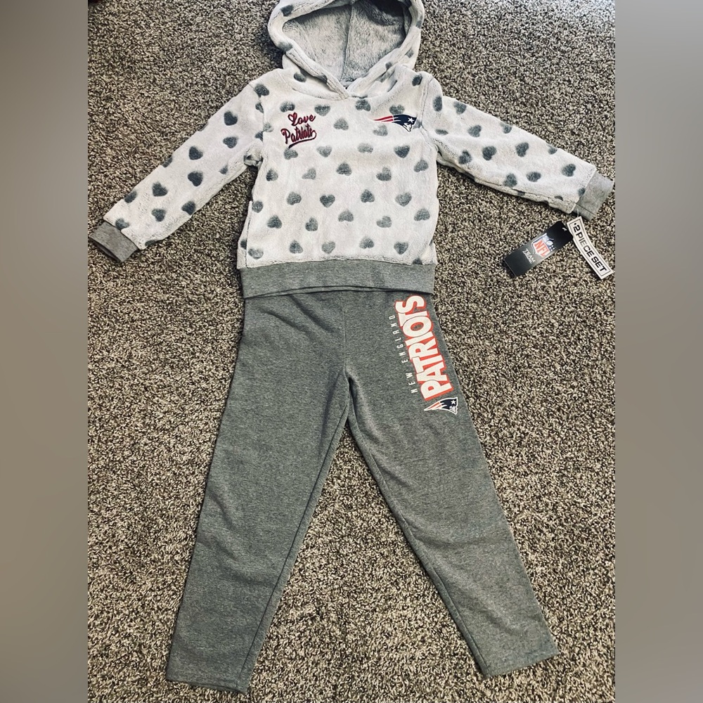 NFL Patriots, size 4t girl, Pants & Hoodie - Picture 1 of 4